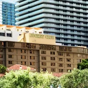 Getaways At The Jockey Club Hotel apartamentowy